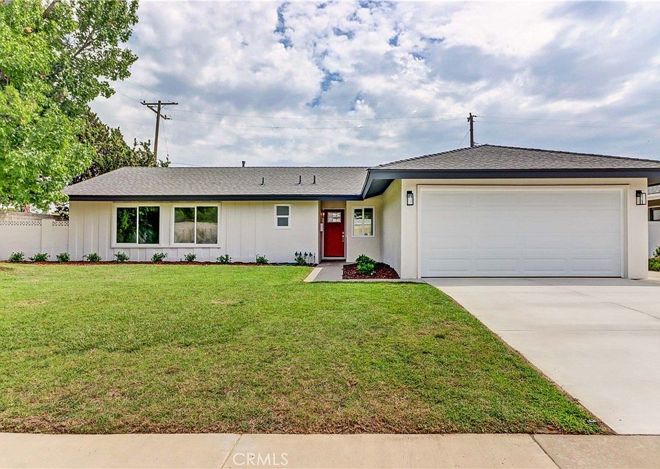 1st image of 2724 E Puritan Pl