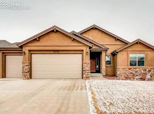 8570 Meadow Wing Cr, Colorado Springs, CO 80927