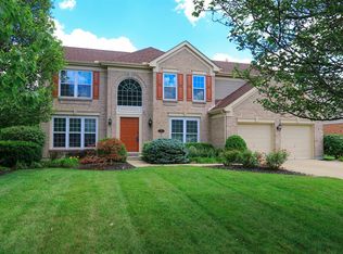 1555 Hunt Club Dr, Milford, OH 45150