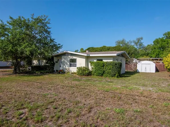 230 Milwaukee Ave, Dunedin, FL 34698