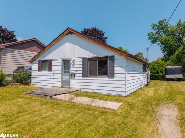 424 Forest Ave S, Orillia, ON L3V 3Z9