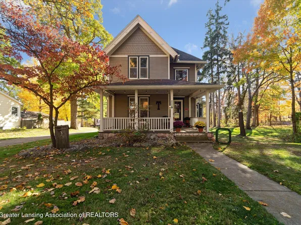 114 Yale St, Olivet, MI 49076