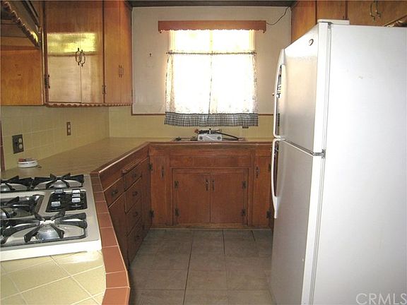 5th image of 8203 Buhman Ave