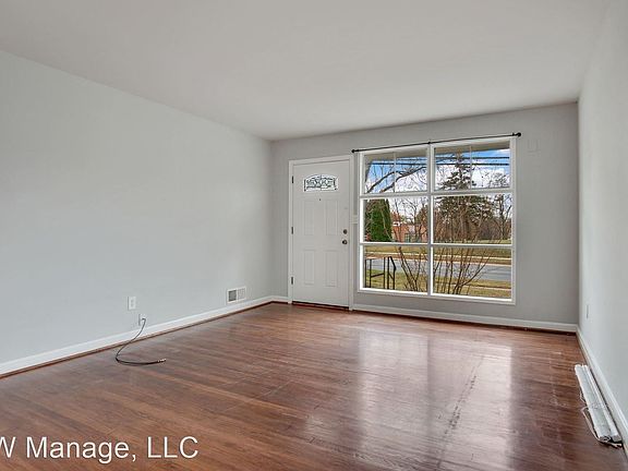 5th image of 6315 Lone Oak Dr