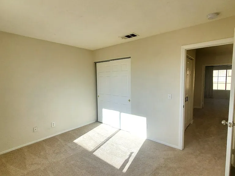 4808 Leadership Ct — Photo 25