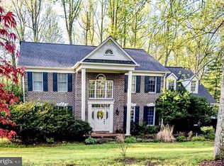 6605 Plantation Ln, Warrenton, VA 20187