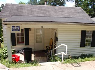 1st St, Athens, OH 45701