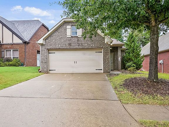2nd image of 2742 Oxmoor Way