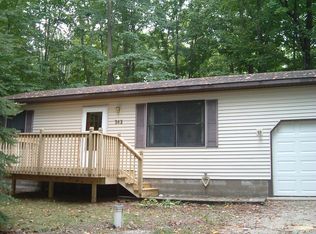362 Lauri Wil Ln, Traverse City, MI 49696