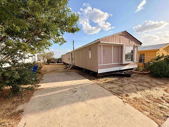 3rd image of 6009 Balcones Dr