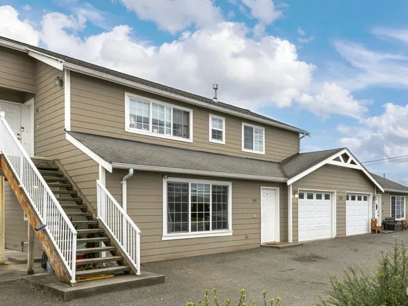 312 Nooksack Avenue, Lynden, WA 98264