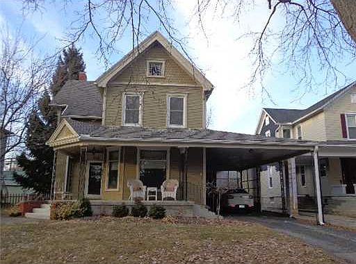 1st image of 410 E Court St