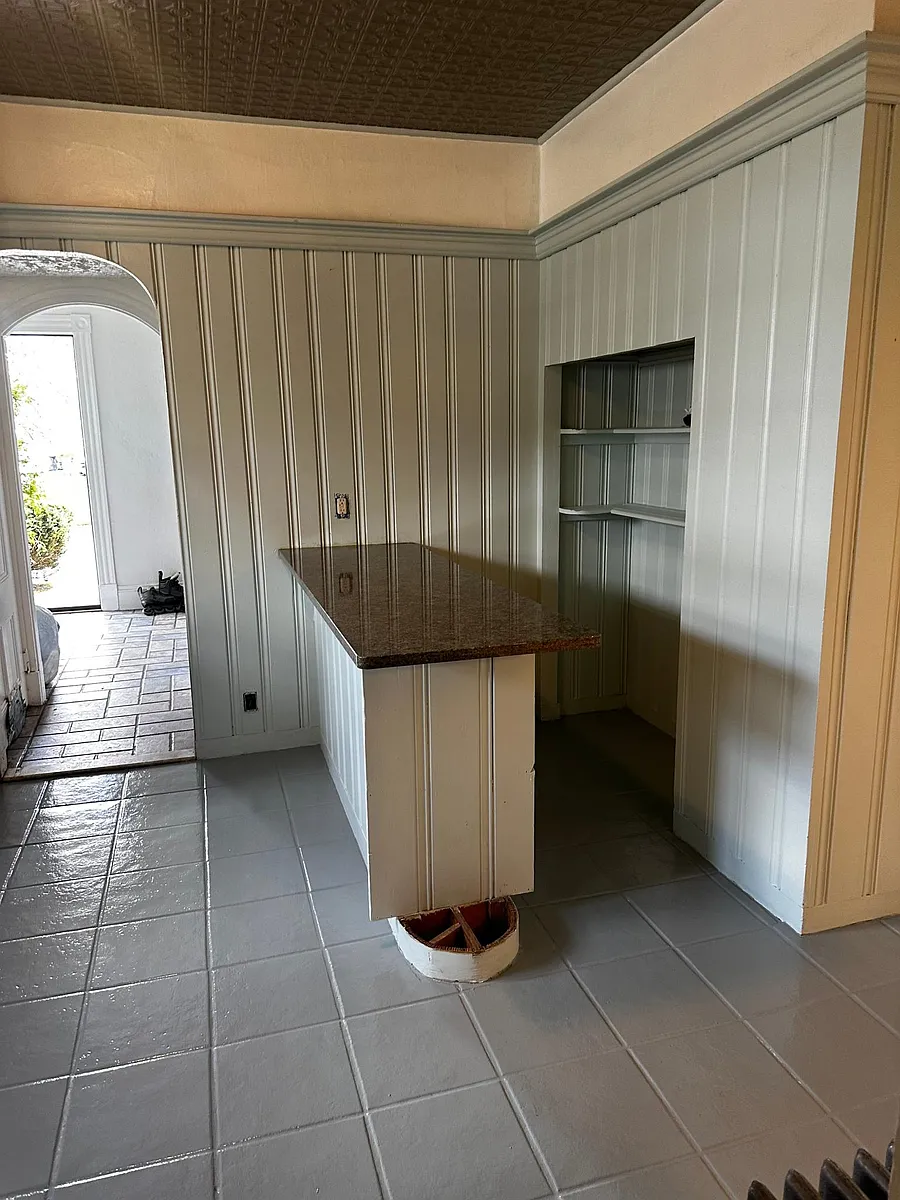Shared kitchen - 250 Water St