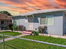 1456 N Lugo Ave, San Bernardino, CA