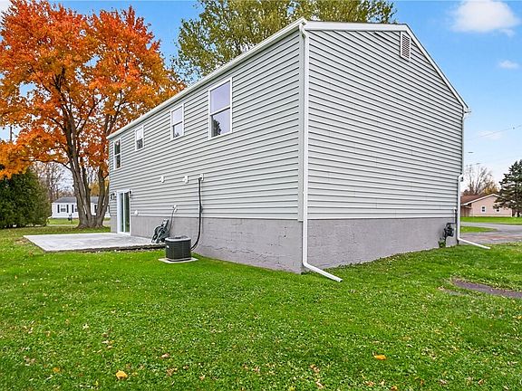 4th image of 7923 Appleton Rd