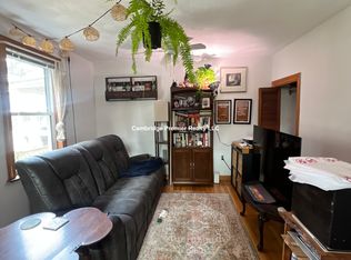 291 Columbia St #1, Cambridge, MA 02141