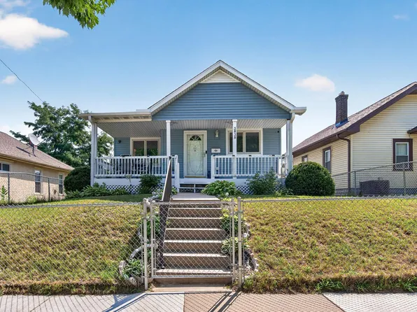 3838 Dupont Ave N, Minneapolis, MN 55412