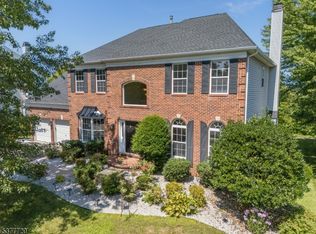 1829 Gary Rd, Stewartsville, NJ 08886