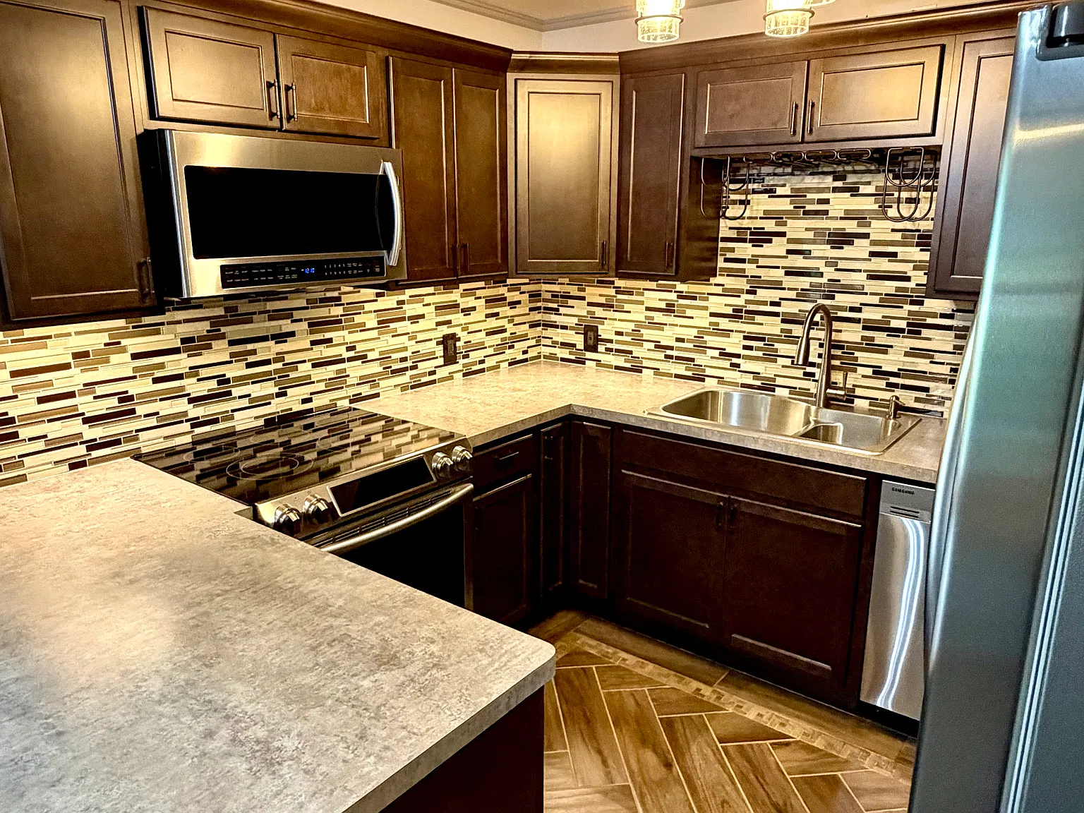 4 bed, 2314 sqft, $2,495 — Photo 4