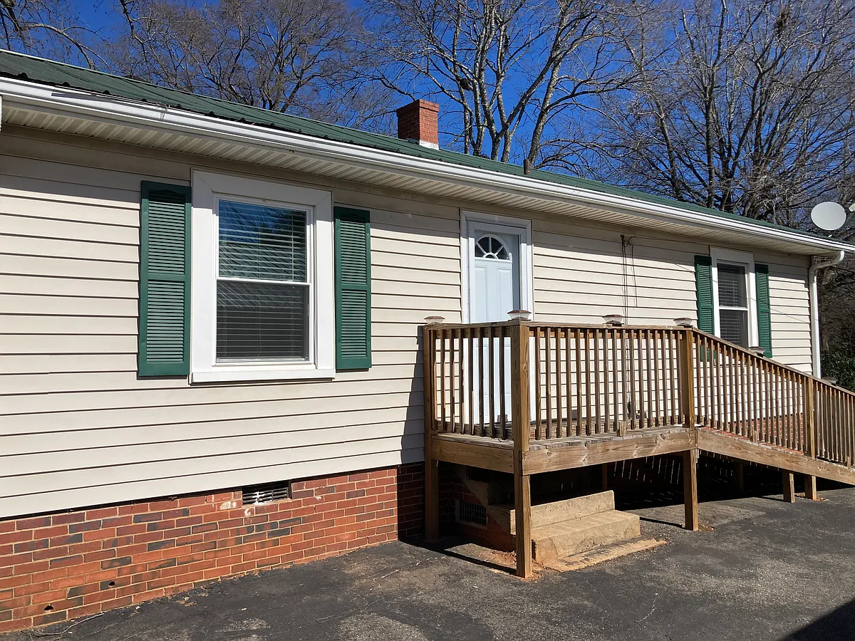 Building Photo - 808 Cleveland Ave #B