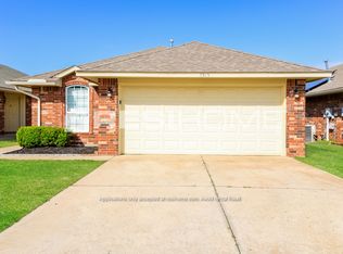 3513 Ellis Ave, Moore, OK 73160