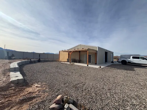 346 N Anasazi Pl, Littlefield, AZ 86432