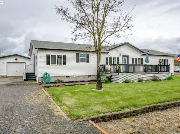 62 E 3rd St, Halsey, OR 97348