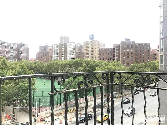 Rented by Oxford Property Group | media 53