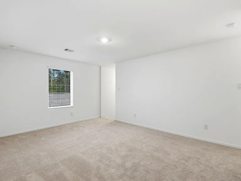 15227 Abella Dr — Photo 21