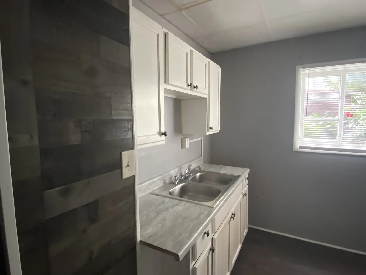 213 Orchard St - 101 — Photo 4