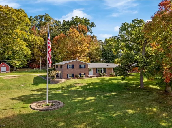 11310 Johnsford Rd SW, Beach City, OH 44608