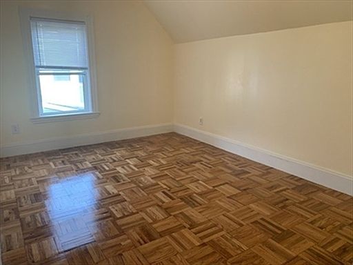 3rd image of 32 Harding Ave