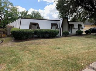 7711 Chasewind Dr, Missouri City, TX 77489