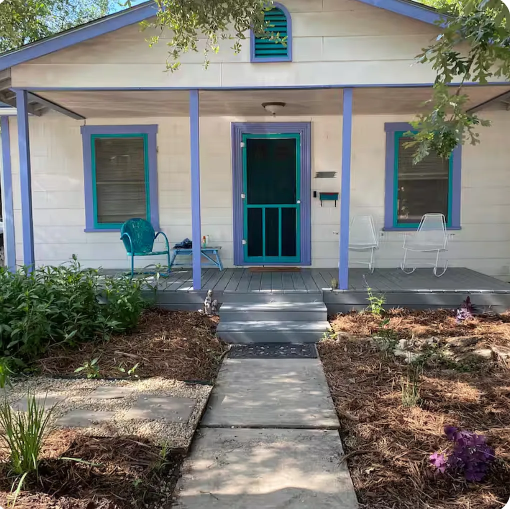 3 bed, 1400 sqft, $1,500 — Photo 1