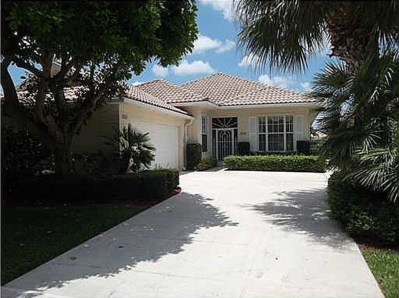 1st image of 255 Kelsey Park Cir