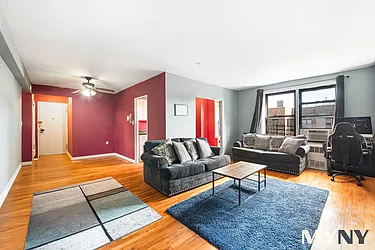 282 East 35th Street, #7E