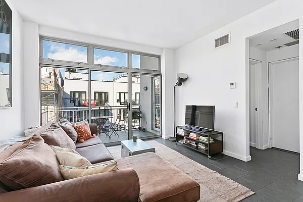 Rented by Compass | media 6