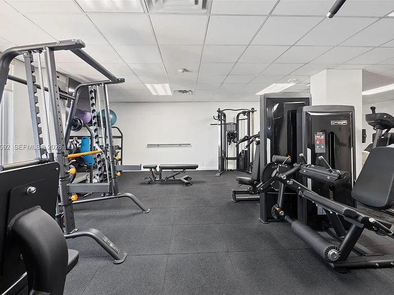3500 Galt Ocean Dr #803 — Photo 31