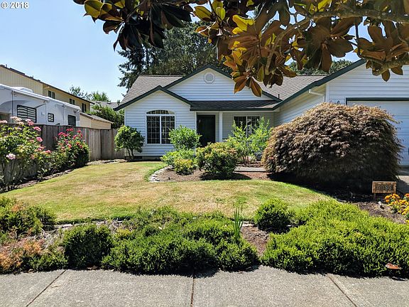 3rd image of 6086 SE Golden St