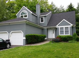 24 Quail Holw, Ossining, NY 10562