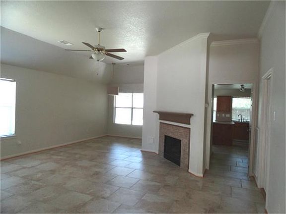 2nd image of 11231 Crooked Pine Dr