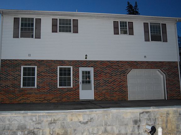 4th image of 1321 McKinley Ave