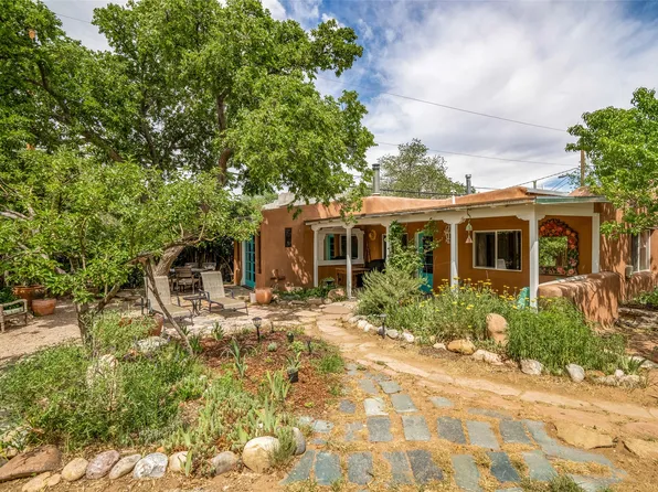 950 Lopez St, Santa Fe, NM 87501