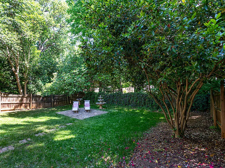 1308 Filmore St — Photo 3
