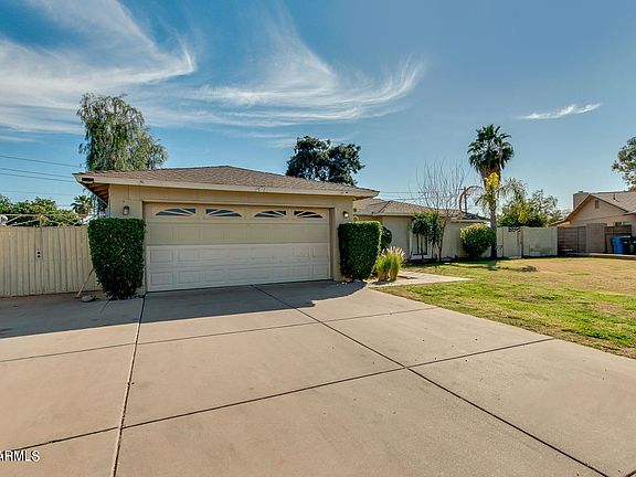 3rd image of 3561 W Wood Dr
