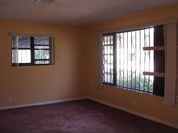 3rd image of 1435 NE 154th St