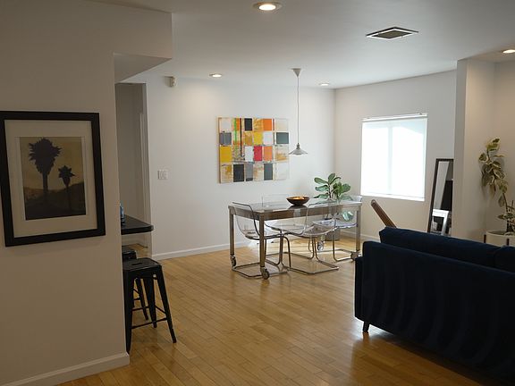 2nd image of 2112 Lake Shore Ave