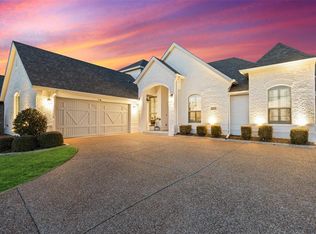 1030 Crown Valley Dr, Weatherford, TX 76087