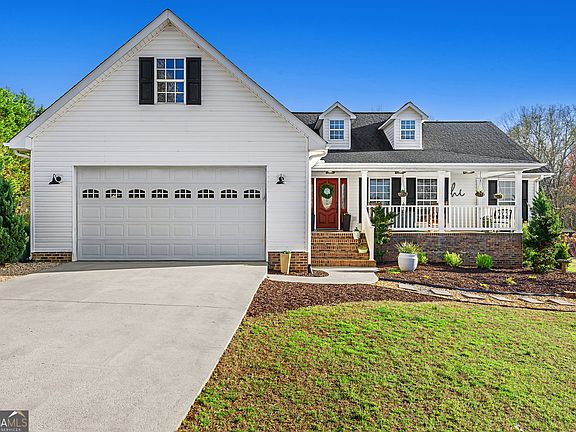 3rd image of 175 Highland Ridge Dr