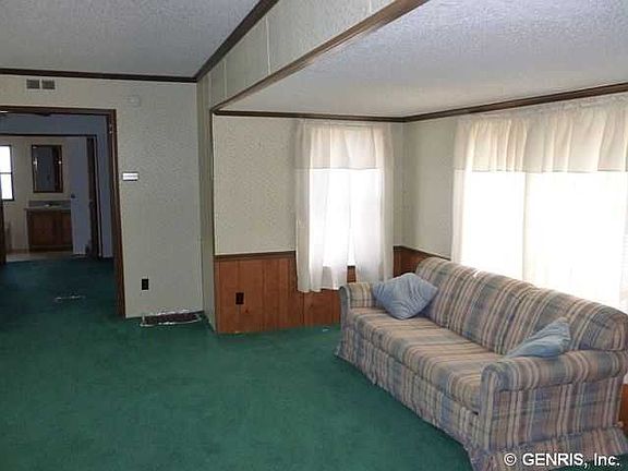 3rd image of 4051 Shorewood Dr #20